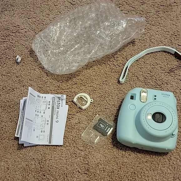 Fujifilm Instax Mini in Cool Blue